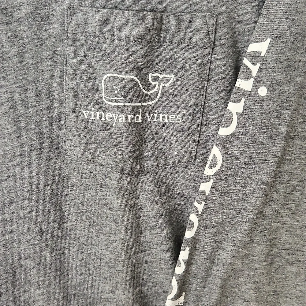 Vineyard Vines Men's Grey Long Sleeve Tee, Small